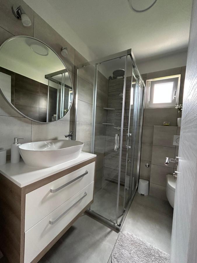 Apartment Salov Trogir Exterior photo